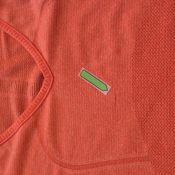 Lululemon Run Womens Swiftly Tech V Neck Short Sleeve Heathered Orange - Size 10 - Picture 11 of 11